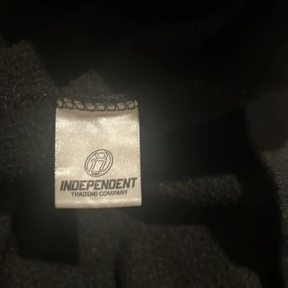 Sold - Picture 4 of 8